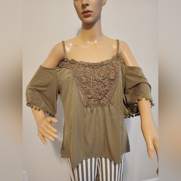 SET - New York & Company Olive Green Blouse and matching Stripe Pants - Picture 5 of 8